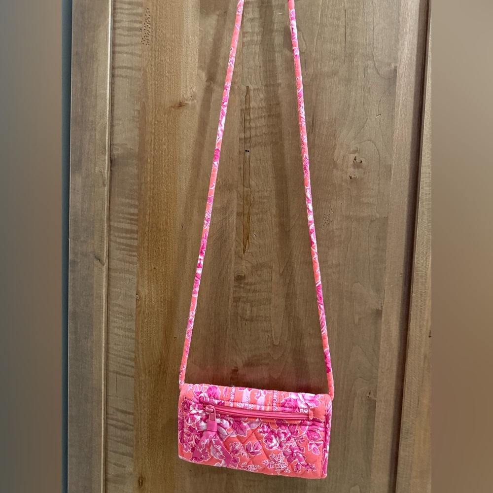 Vera Bradley hope toile crossbody wallet - Picture 2 of 6